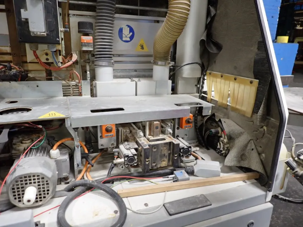 Artech 205" Edge Bander - Akron 840