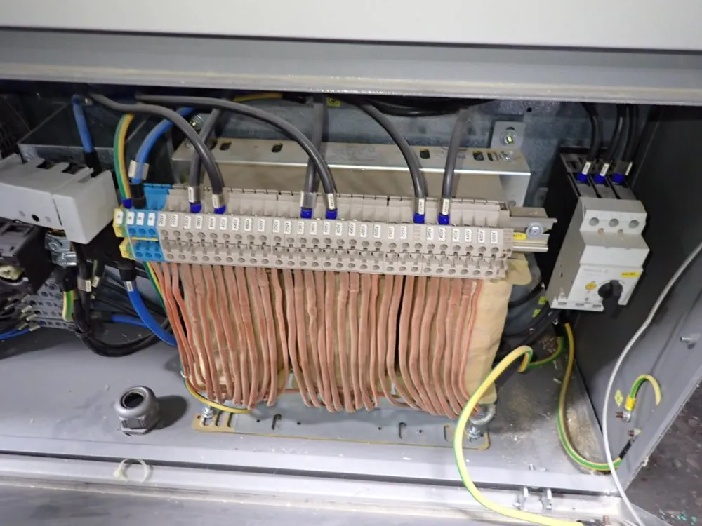 Artech 205" Edge Bander - Akron 840