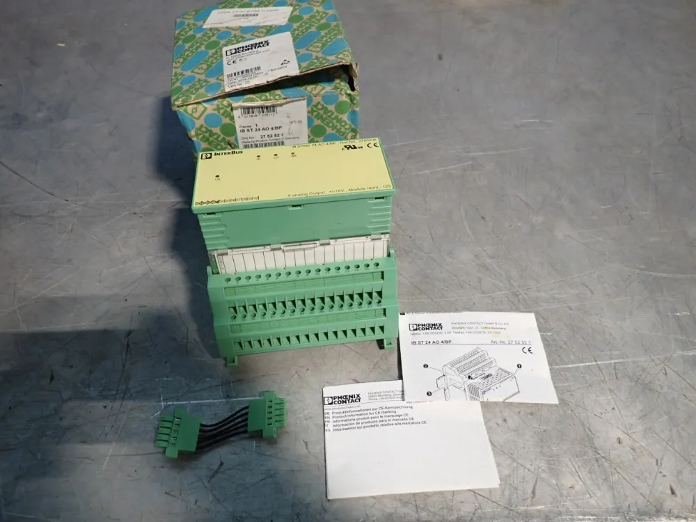 Phoenix Contact Output Module - Ibst24ao4/bp