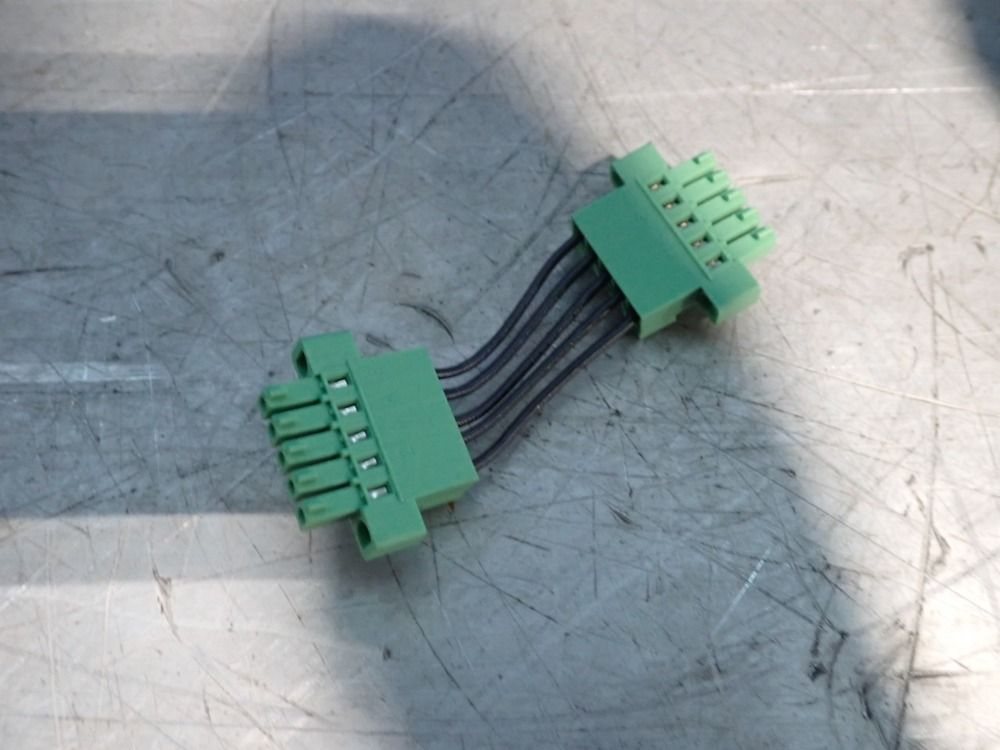 Phoenix Contact Output Module - Ibst24ao4/bp