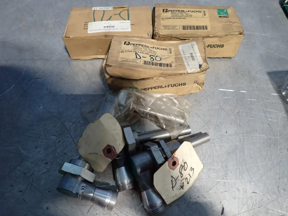 Pepperl+fuchs Lot Of 7 Proximity Sensor - 2-sae-us-2.530-v93