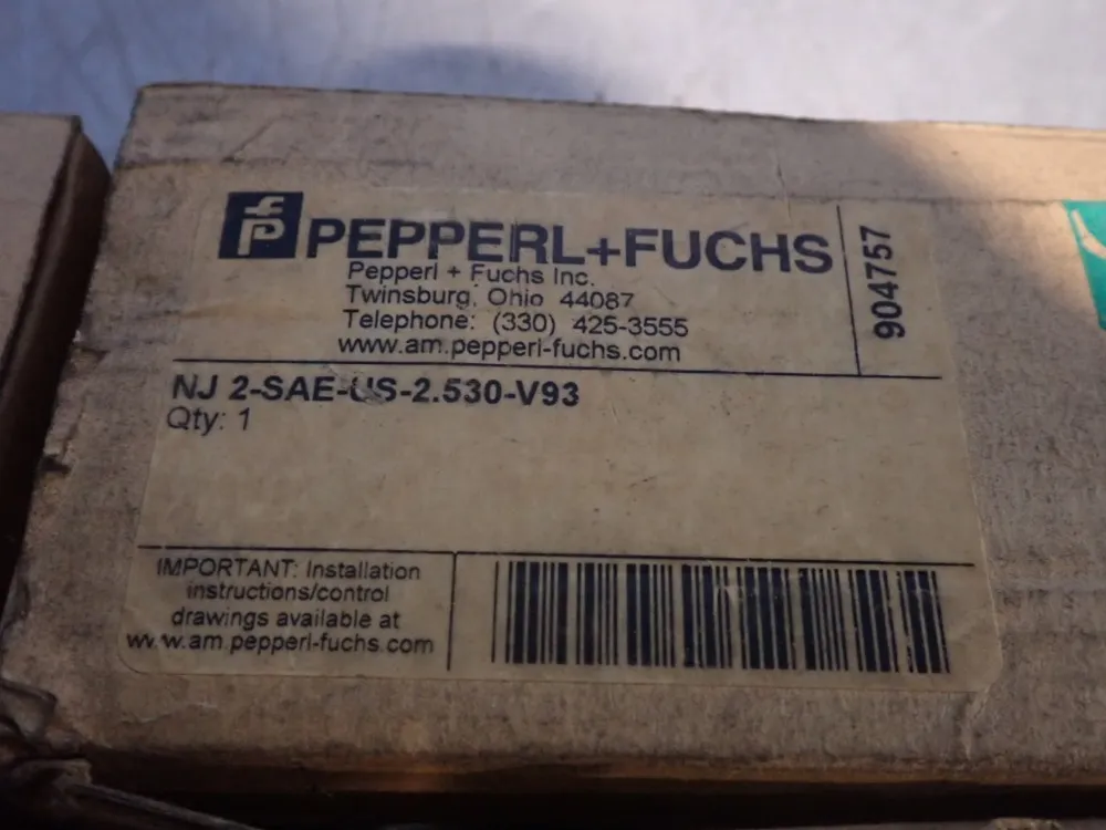 Pepperl+fuchs Lot Of 7 Proximity Sensor - 2-sae-us-2.530-v93