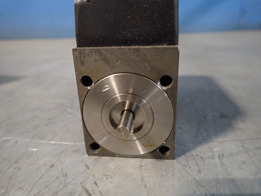 Bosch Directional Control Valve - 0 831 006 003