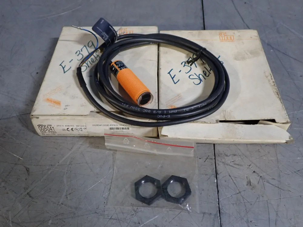 Ifm Lot Of 2 Photoelectric Sensor - 0ge-fpkg