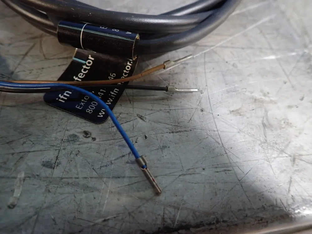 Ifm Lot Of 2 Photoelectric Sensor - 0ge-fpkg