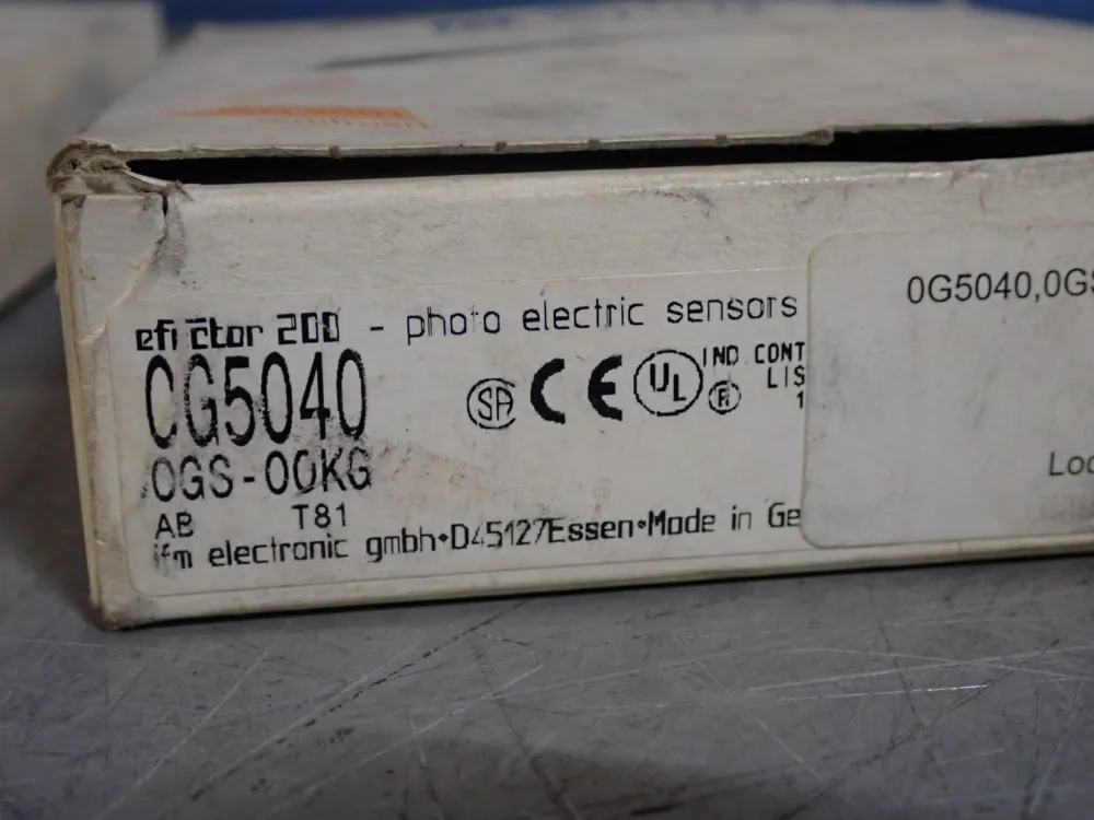 Ifm Lot Of 2 Photoelectric Sensor - Ogs-ookg