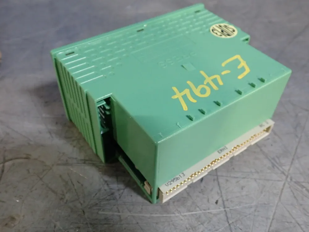 Phoenix Contact Output Module - Ibstme24ao4/bp