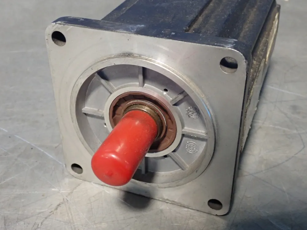 Rexroth Permanent Magnet Motor - Mkd090b-035-kp1-kn