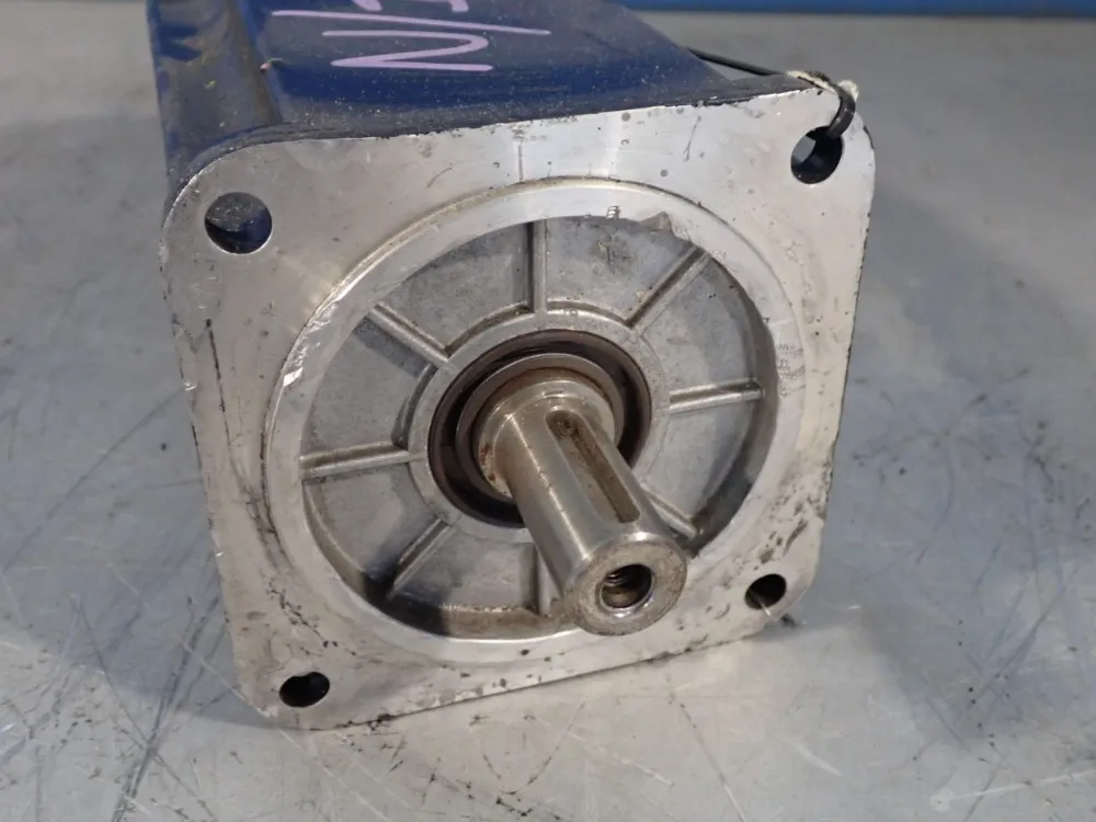 Rexroth Permanent Magnet Motor - Mkd071b-061-kp1-kn