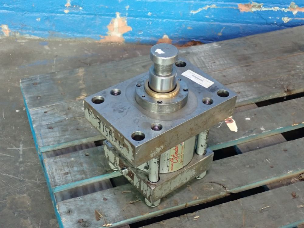 Milwaukee Pneumatic Cylinder