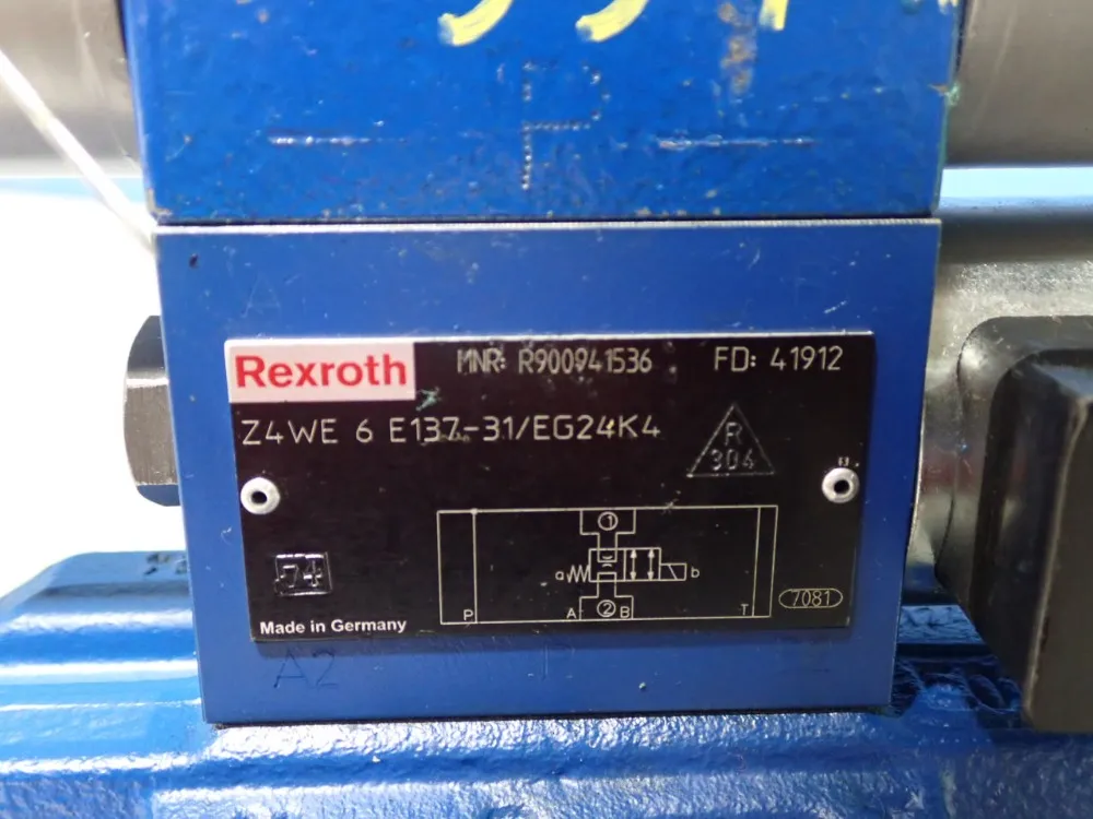 Rexroth Directional Hydraulic Valve - R900757494