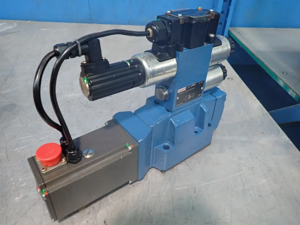 Rexroth Proportional Directional Valve - R900891138