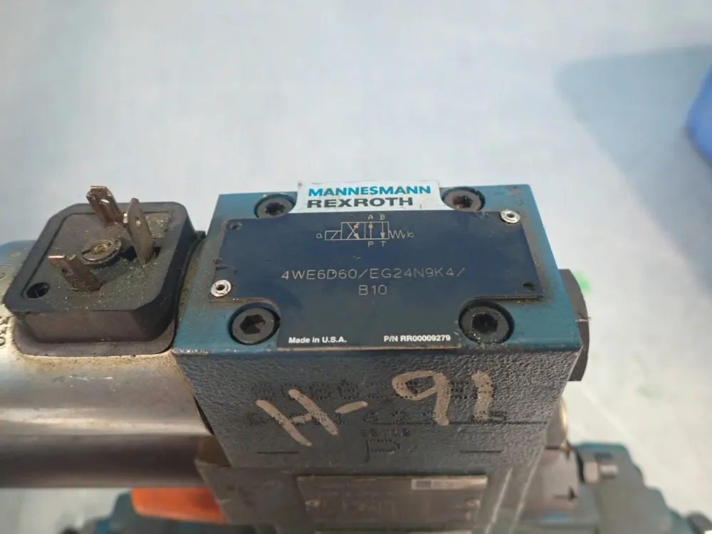 Rexroth Directional Spool Valve - H-4wfh10d70/6eg24n