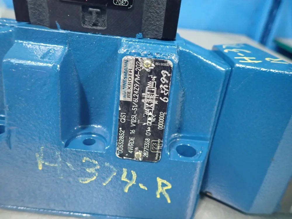 Rexroth Hydraulic Directional Valve - 4wrde16v125l-51/6l24z9/m-202
