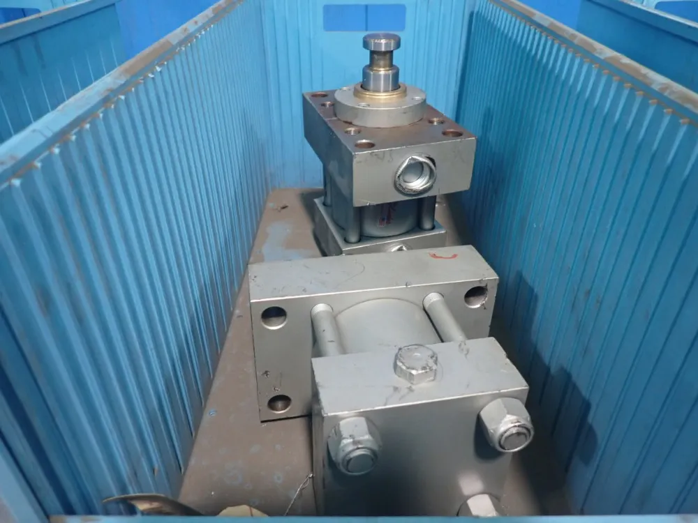 Milwaukee Pneumatic Cylinder