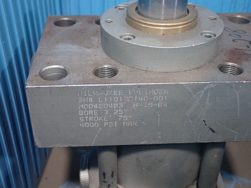 Milwaukee Pneumatic Cylinder - 20483