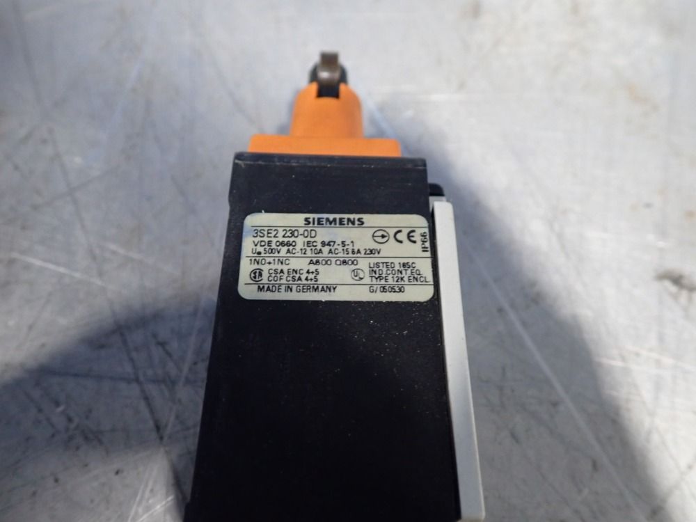 Siemens Position Switch - 3se2230-0d
