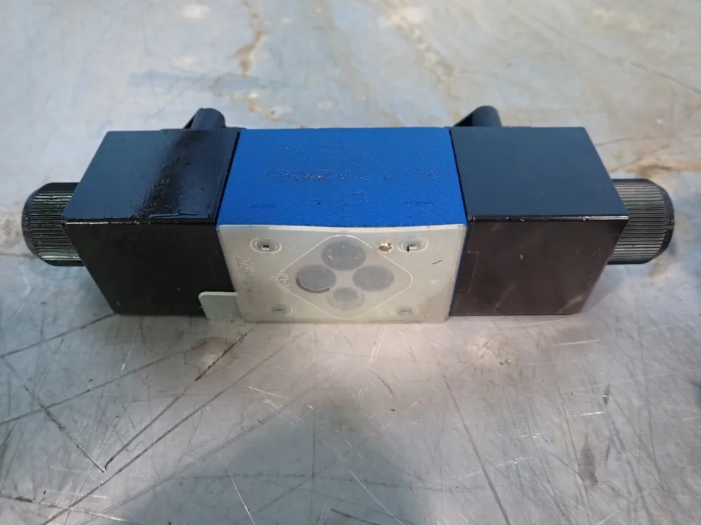 Rexroth Directional Spool Valve - R978017737