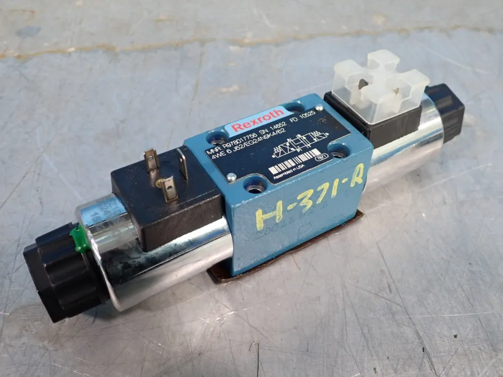 Rexroth Directional Spool Valve - R978017756