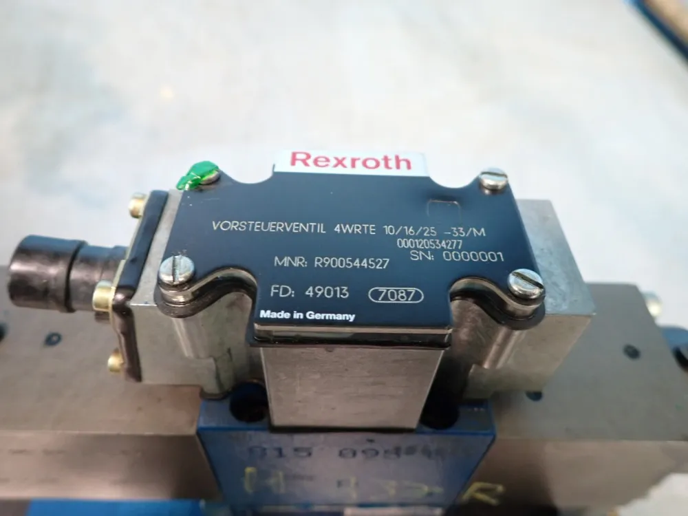Rexroth Directional Valve - 4wrte16v125r-32/6bg24ez31/wb151m