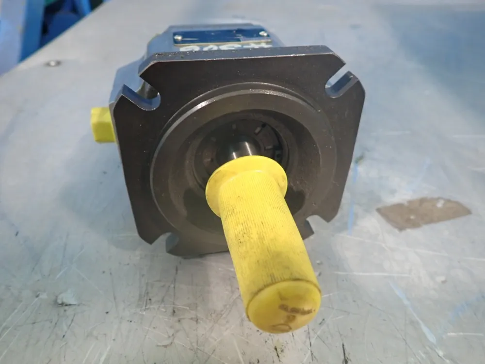 Rexroth Internal Gear Pump - R900932271