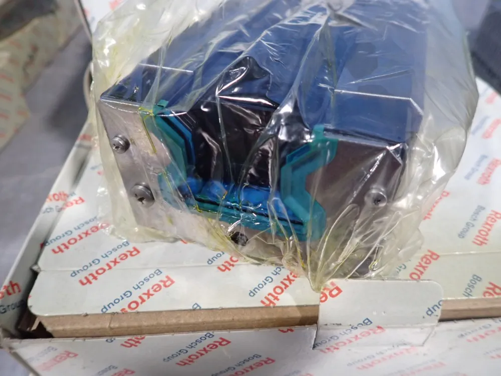 Rexroth Ball Runner Block - R182152310