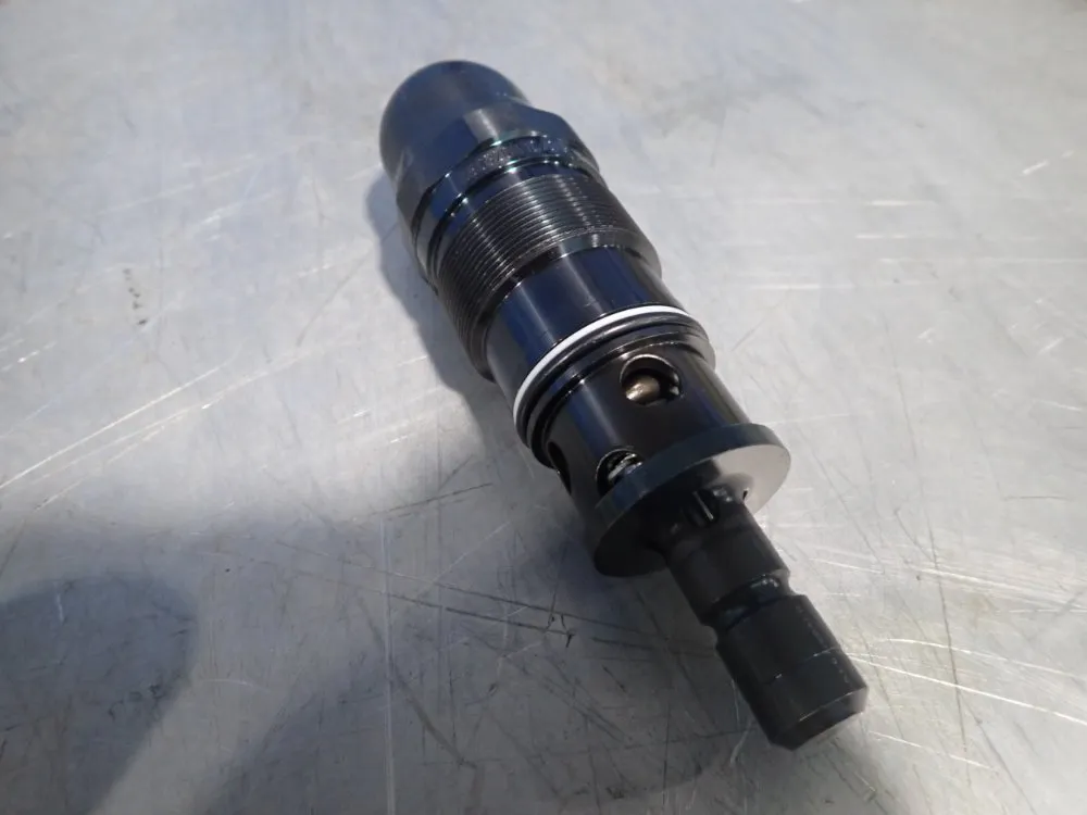 Rexroth Lot Of 2 Cartridge Valve - R900424271