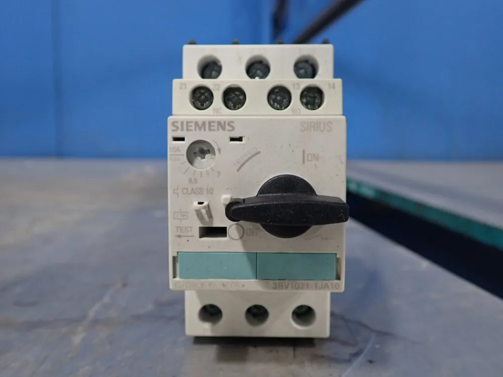 Siemens Circuit Breaker - 3rv1021-1ja10