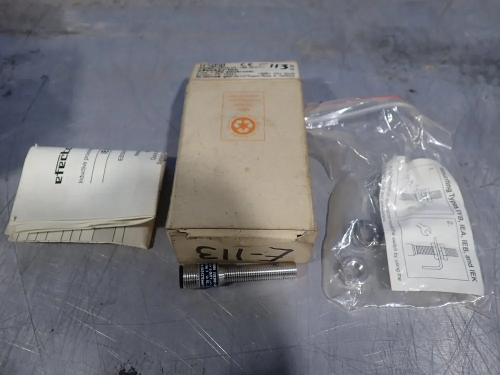 Ifm Lot Of 4 Inductive Sensor - Ie5090