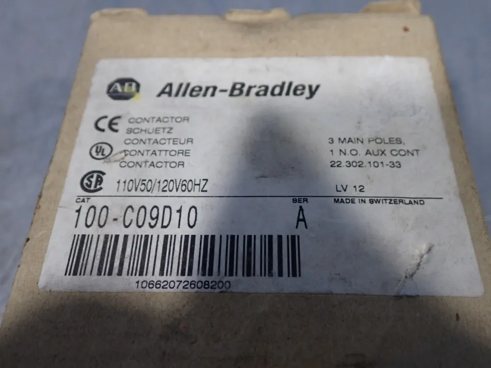 Allen Bradley Contactor - 100-c09d10