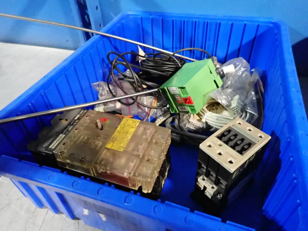 Phoneix Contact, Moeller, Siemens Misc. Electrical Hardware