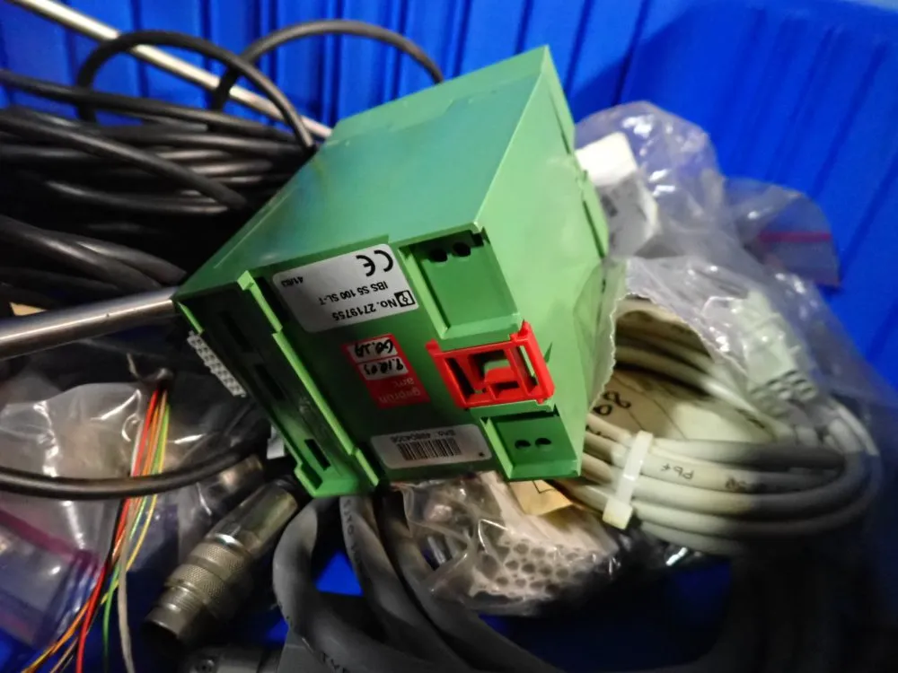 Phoneix Contact, Moeller, Siemens Misc. Electrical Hardware