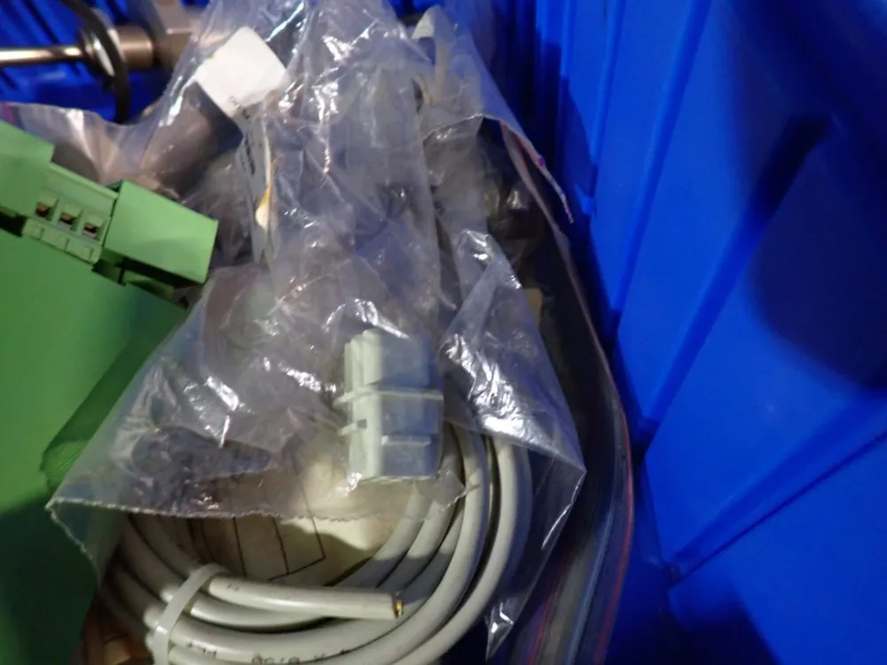 Phoneix Contact, Moeller, Siemens Misc. Electrical Hardware