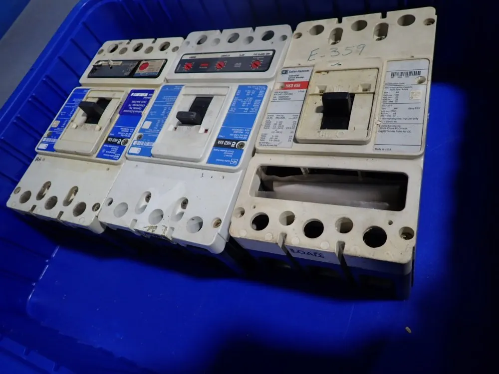 Cutler- Hammer Circuit Breaker - Hkd3400f