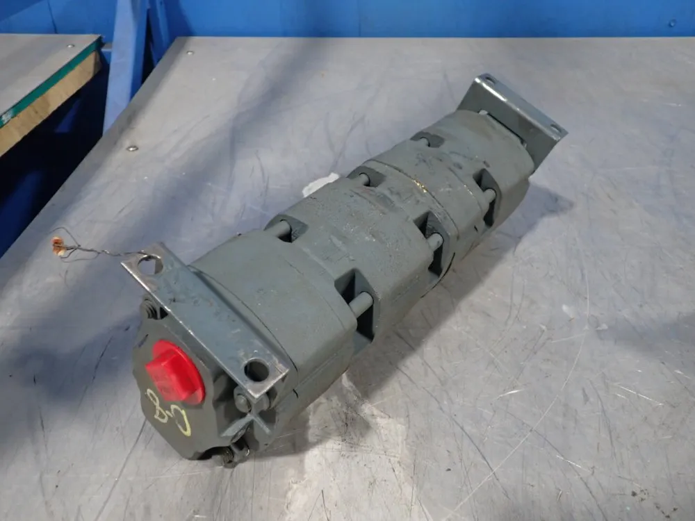 Hydraulic Flow Divider