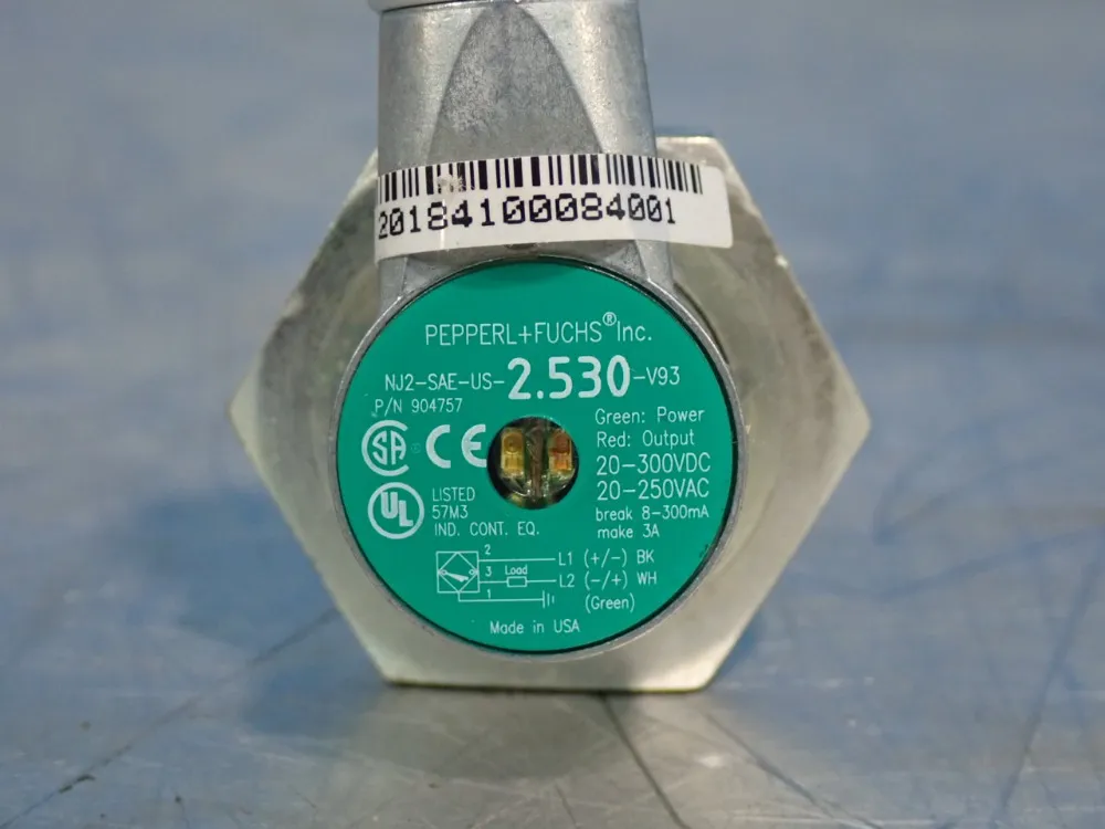 Pepperl+fuchs Lot Of 2 Proximity Sensor - Nj2-sae-us-2.530-v93