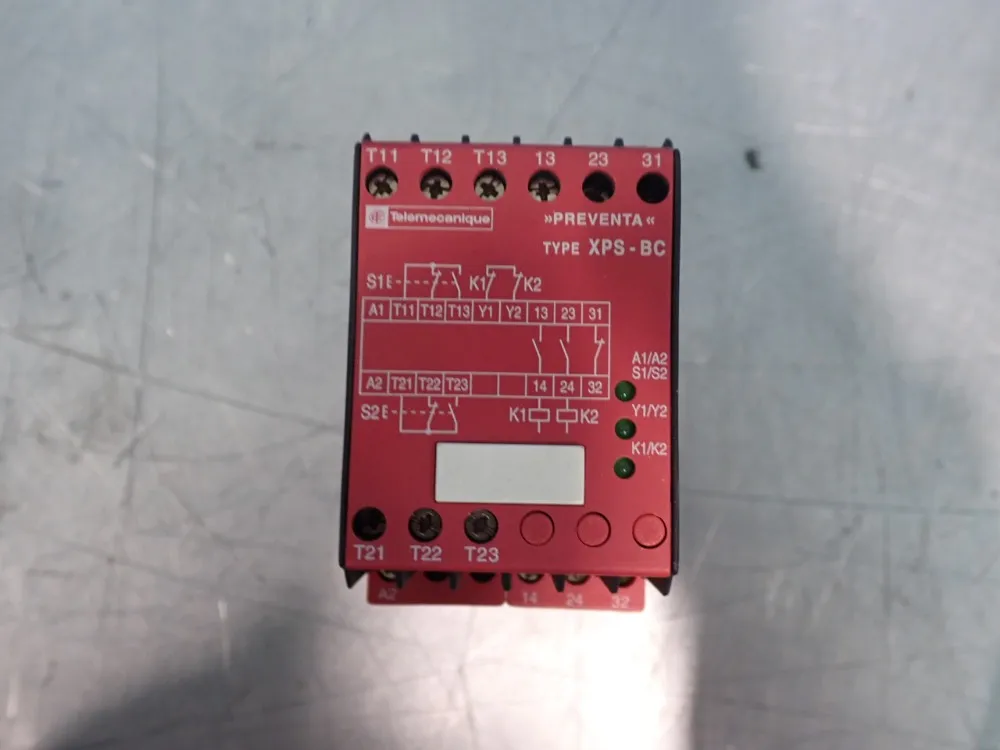 Telemecanique Safety Relay Module - Xpsbc3410