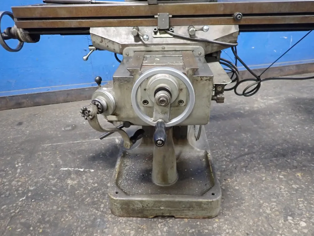 Yci Supermax 9" X 49" Vertical Mill - Ycm-1 1/2va