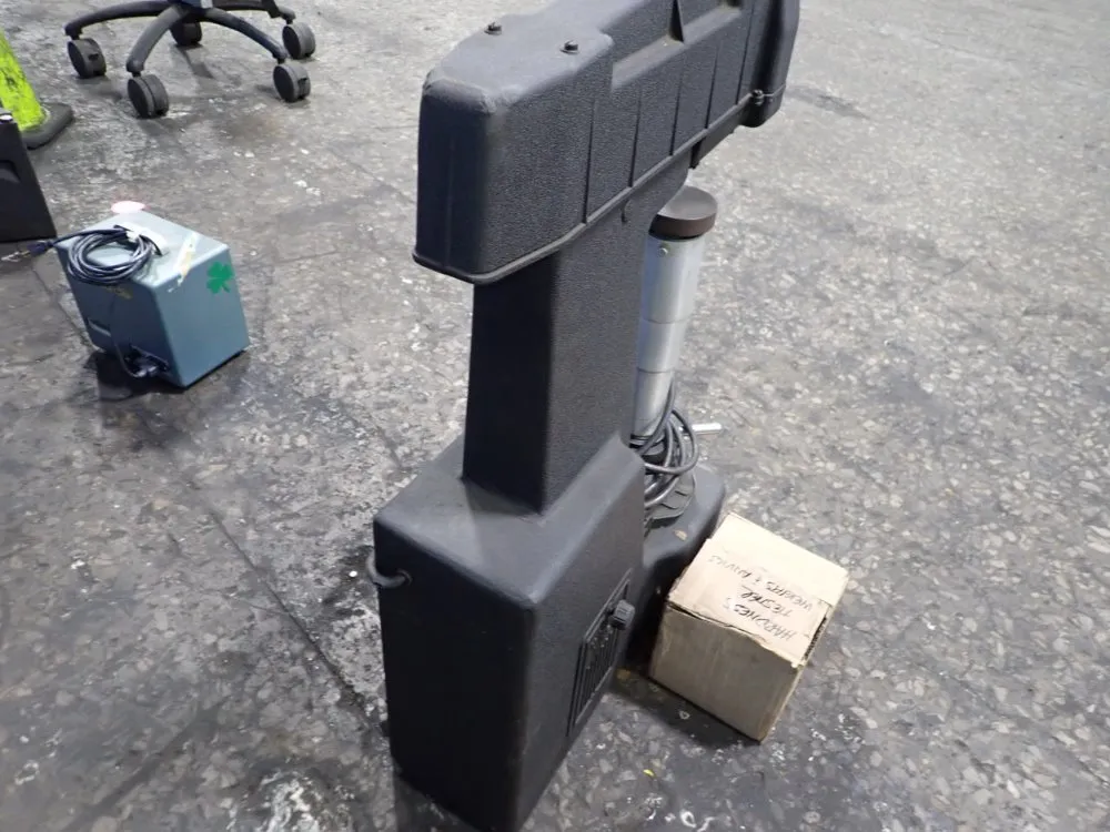 Rockwell Hardness Tester - 4js