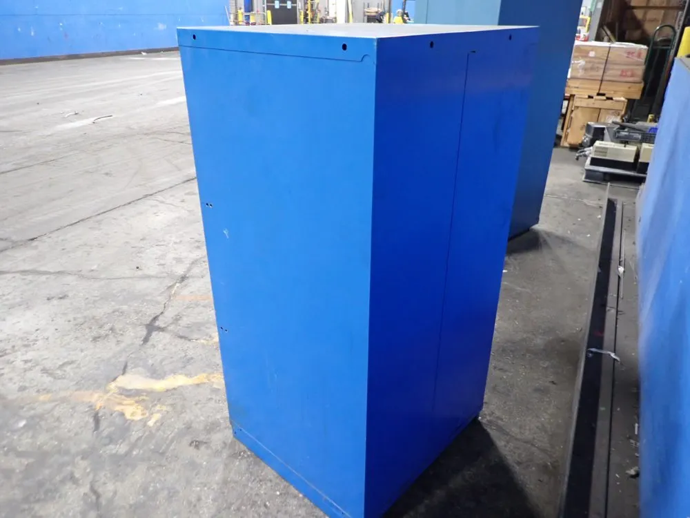 Stanley 10 Drawers / 25" X 23" Tool Cabinet