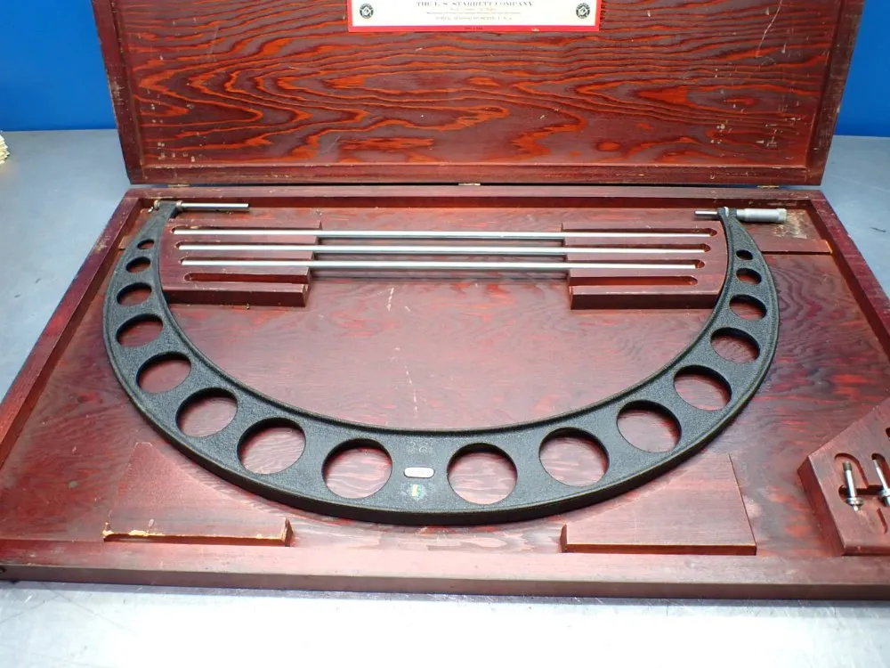 Starrett 20"-24" Micrometer Caliper. - 224j
