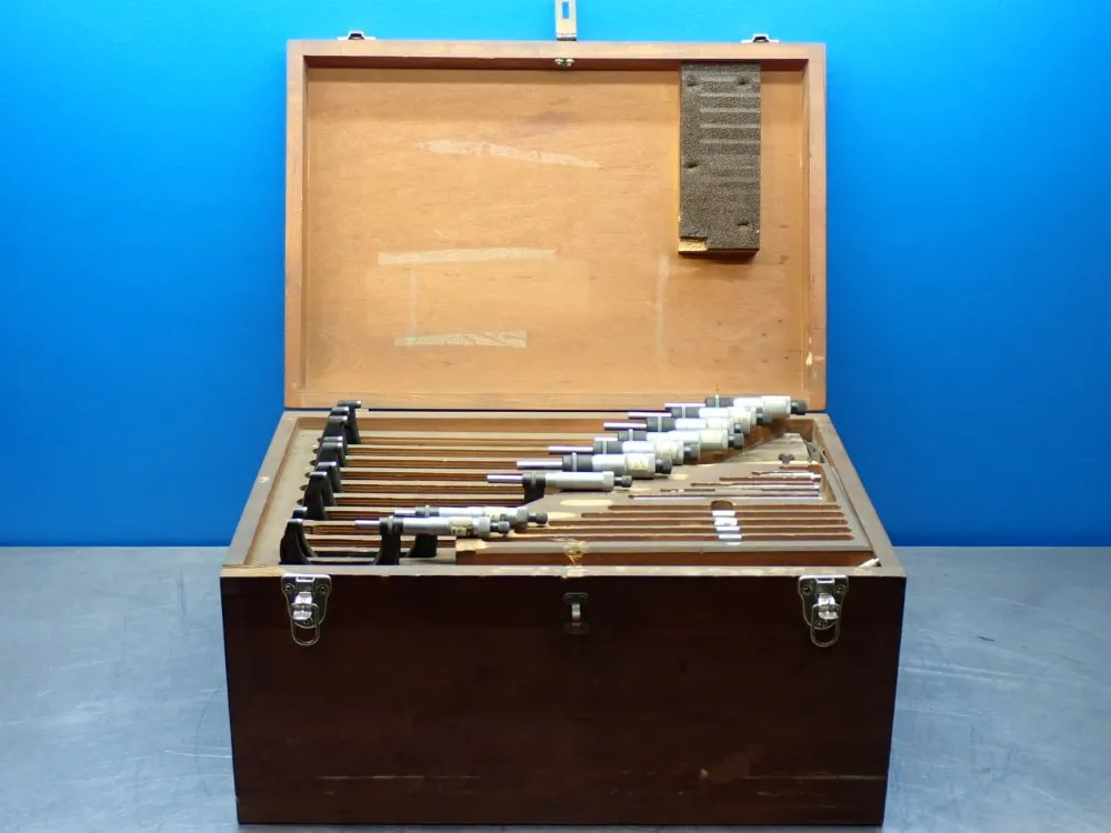 Starrett 1" - 11" 9pcs Outside Micrometer Set. - 436