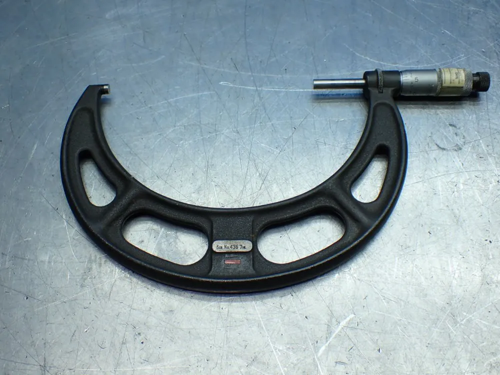 Starrett 1" - 11" 9pcs Outside Micrometer Set. - 436