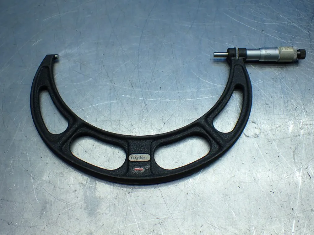 Starrett 1" - 11" 9pcs Outside Micrometer Set. - 436