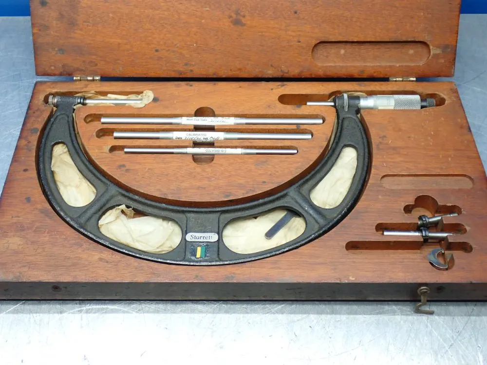 Starrett 6-9" Micrometer Caliper. - 224