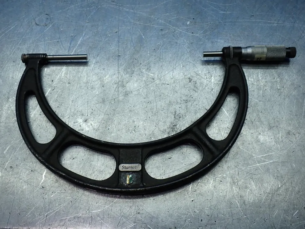 Starrett 6-9" Micrometer Caliper. - 224