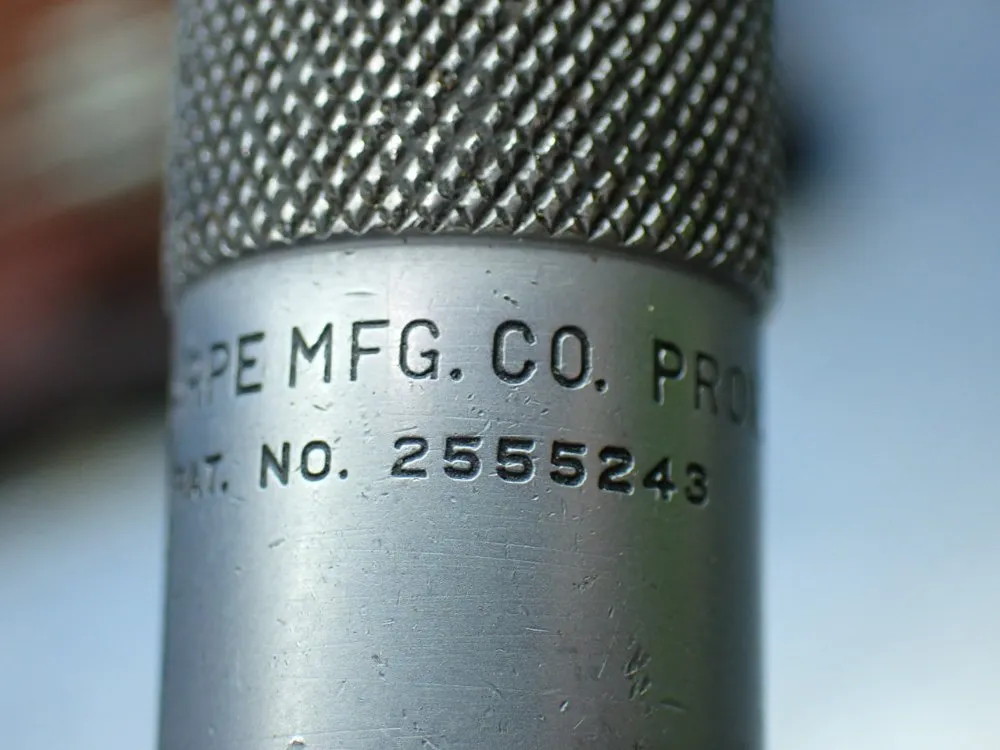 Brown & Sharpe 2"-6" Outside Micrometer - 2-6