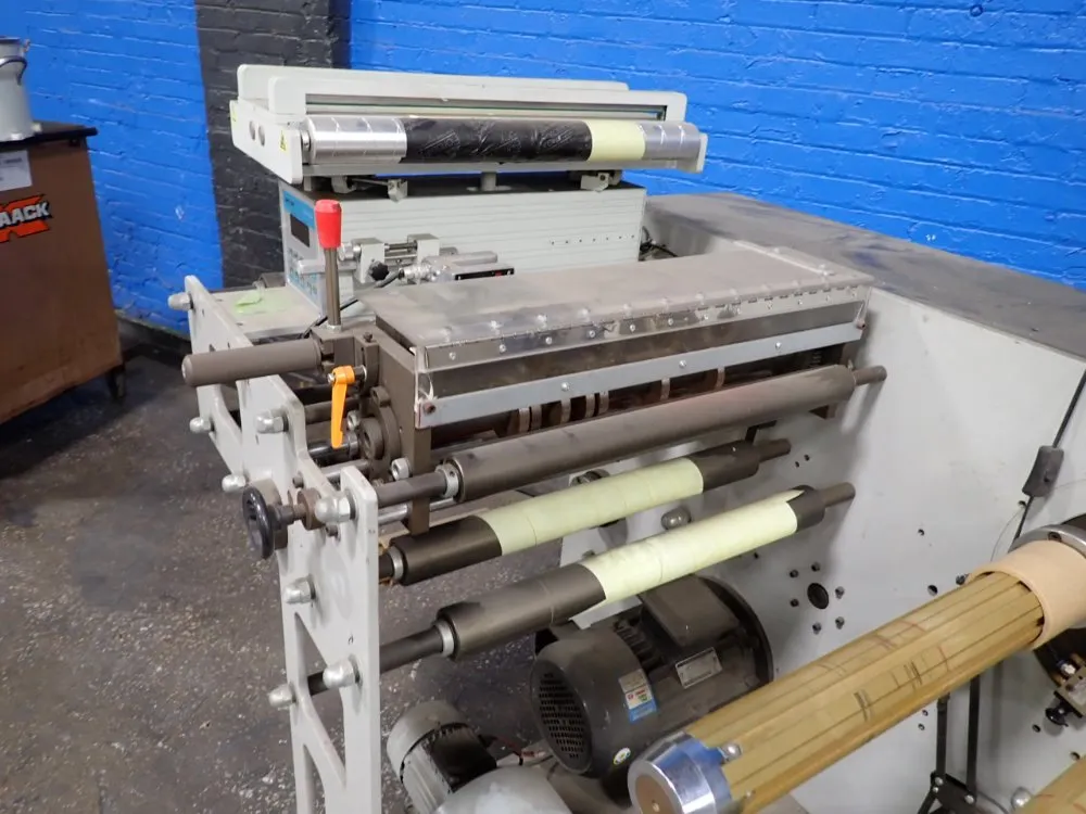 Ruian Sunlight Machinery Factory Slitting / Cutting Machine - Slt-sj520