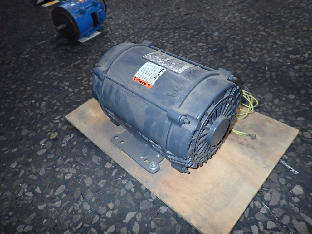 Dayton 5 Hp Motor - 3kv36a