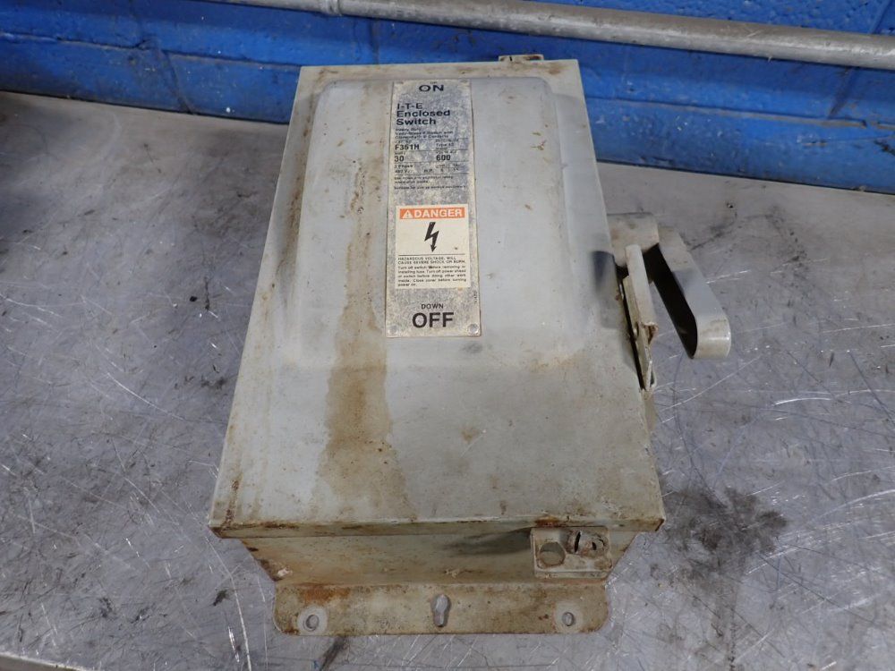 Siemens 30 Amps Fusible Disconnect - F351h